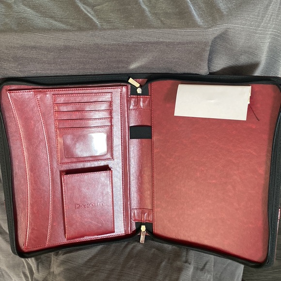 Darolin Zippered Leather Padfolio Portfolio with [Hidden Handle] and [Clipboard] - Picture 2 of 2